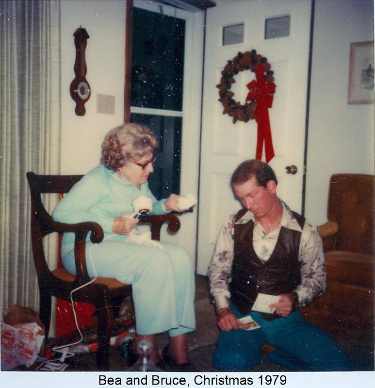 1979-12_Greer_Bea_xmas-3