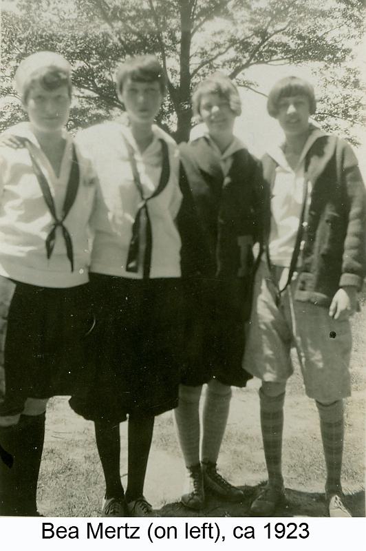 1923_Mertz_Bea_girl_group-3