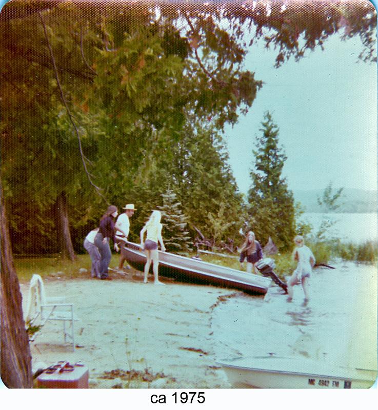 1975-14_Summers_Len_Carolyn