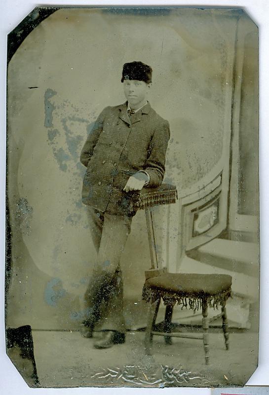 man_painted_hat