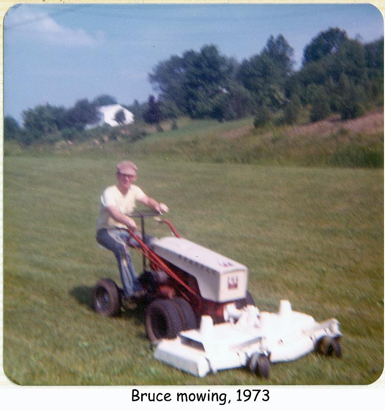 1973_18_BG_mowing