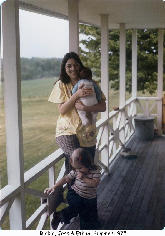 1975_13a_rg_jg_eg_cat