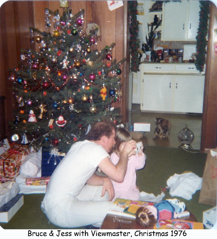 1976_70a_xmas_jg_bg_cat