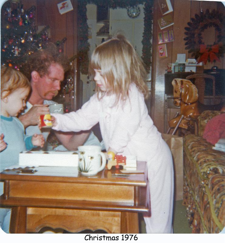 1976_70b_xmas_jg_eg_bg