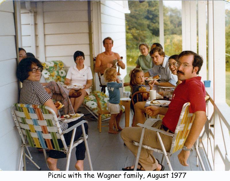 1977_63_picnic_fam_wag