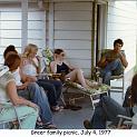 1977_49_picnic