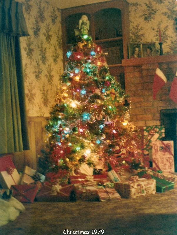 1979_55a_xmas_tree