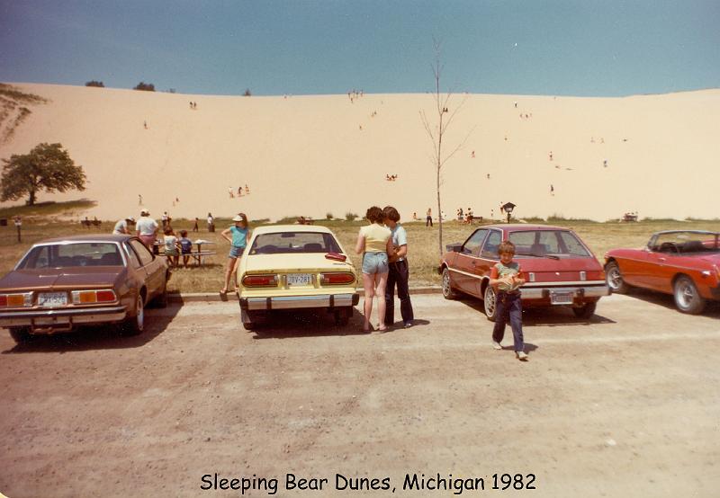 1982_53_mich_fam_barrett_car