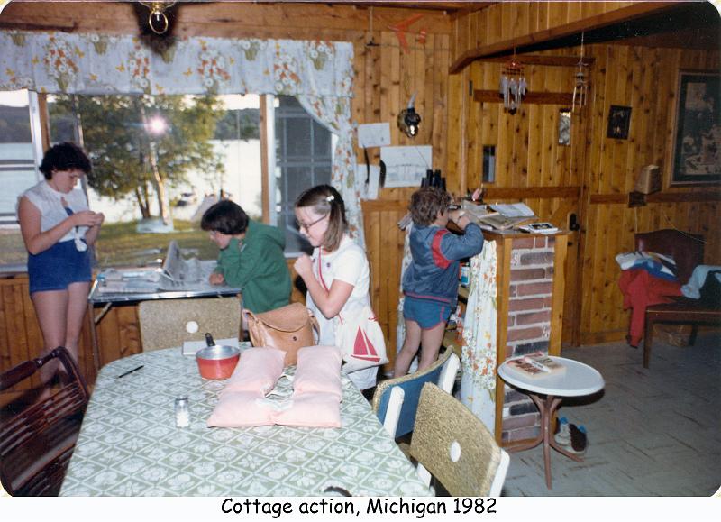 1982_54_mich_fam_barrett