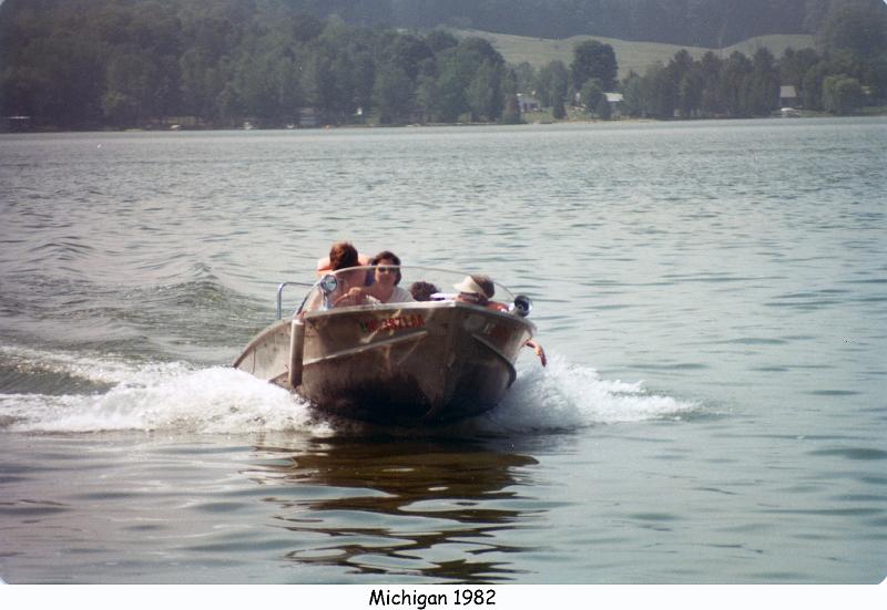 1982_59a_mich_fam