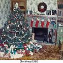 1982_91_xmas_tree