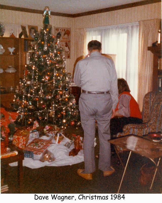1984_120_xmas_wag
