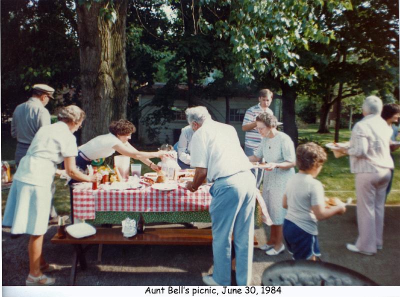 1984_31c_picnic_wag