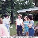 1984_31f_picnic_wag