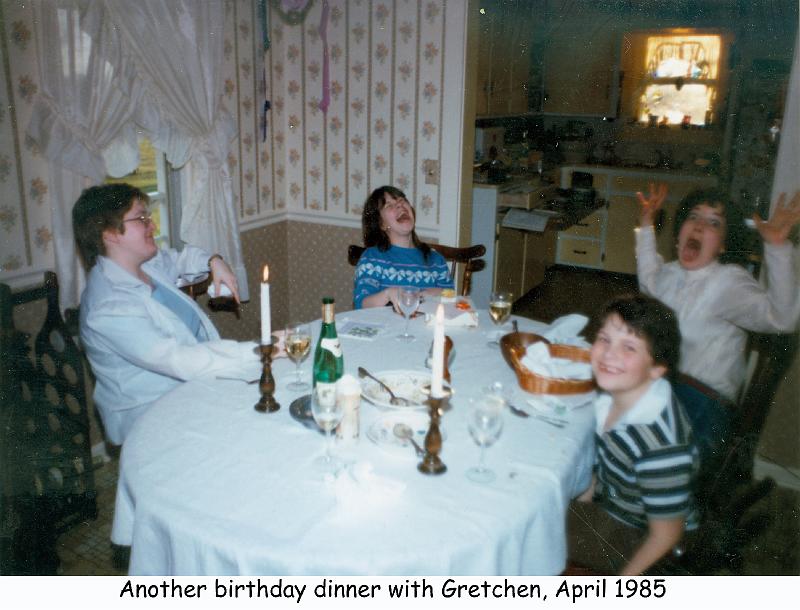 1985_10_b-day_fam_wag