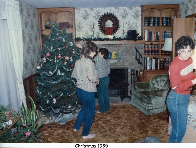 1985_75b_xmas_rg_jg_eg