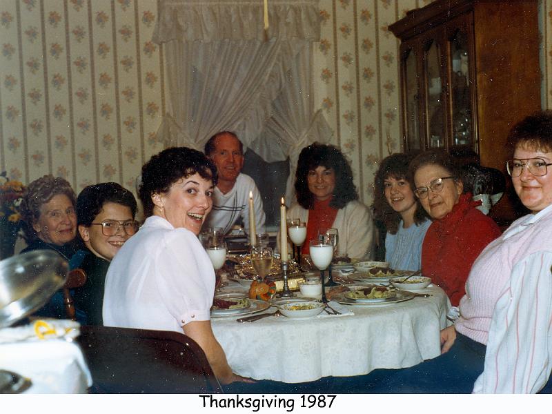 1987_71_thkgvg_fam_wag_bea