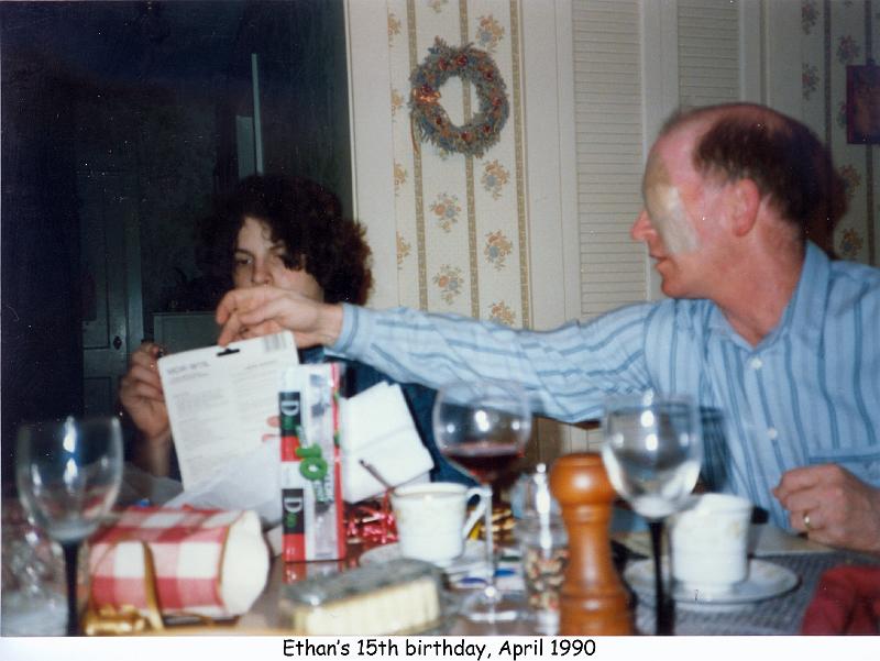 1990_10a_b-day_eg_bg