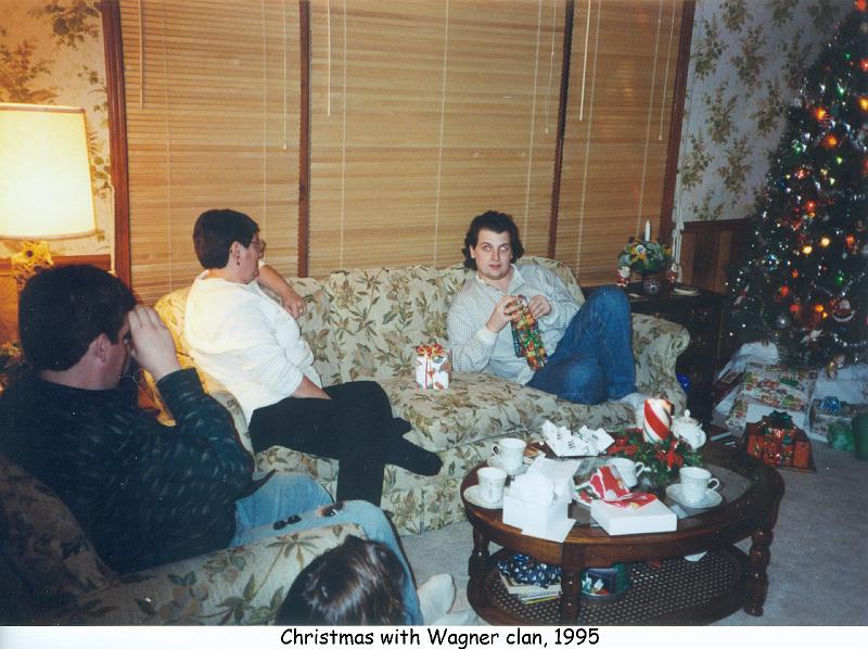 1995_57a_xmas_eg_wag