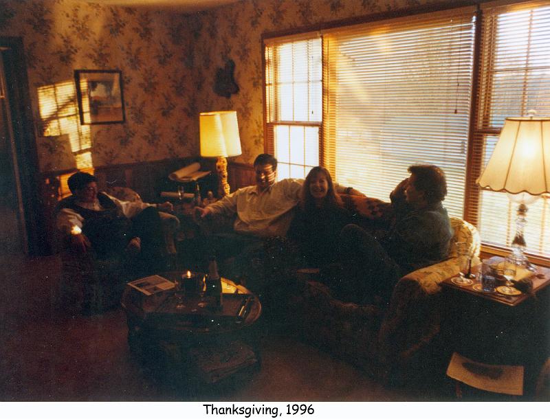 1996_68a_thnkgvg_fam_wag