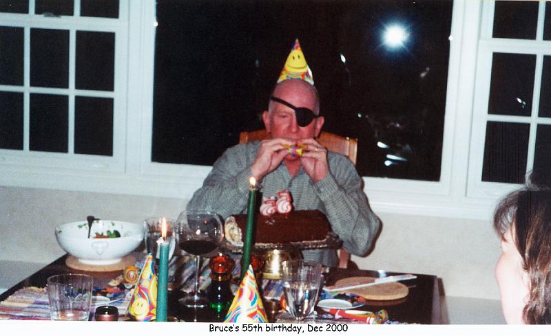 2000_12_03a_b-day_bg