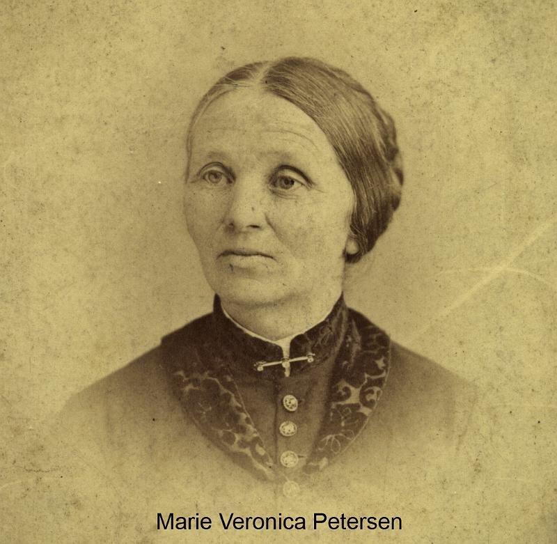 1885_Petersen_Marie
